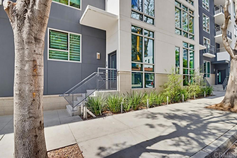 425 W Beech St 226, San Diego, CA 92101 — photo 1