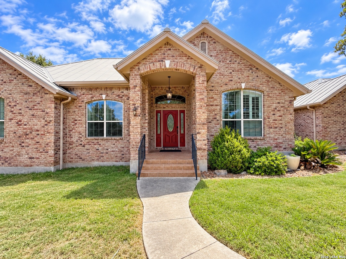 26017 LEWIS RANCH RD, New Braunfels, TX 78132 — photo 1