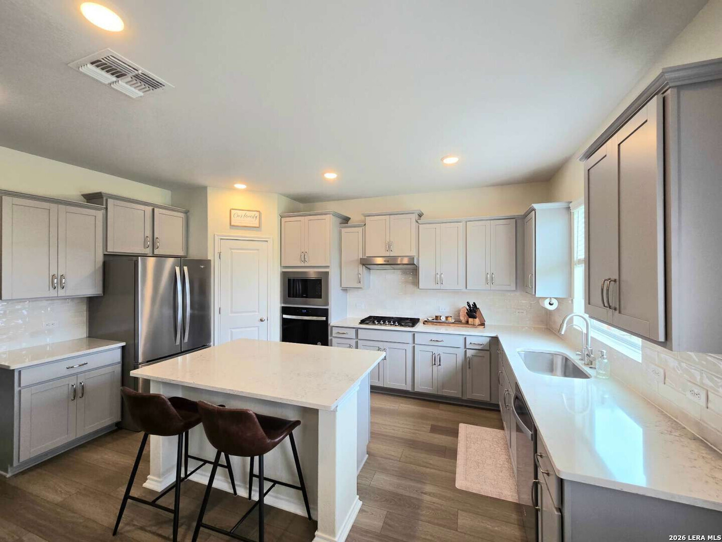 7043 SYCAMORE PASS, ,  78252 — photo 1