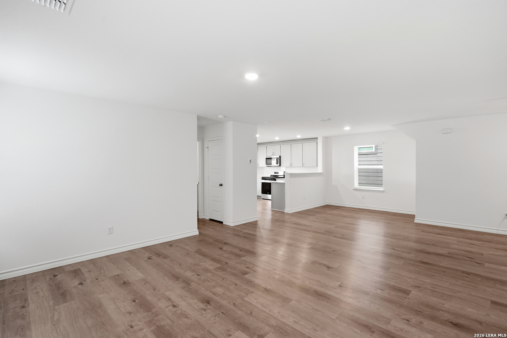 12206 VAQUERA BEND, ,  78254 — photo 1
