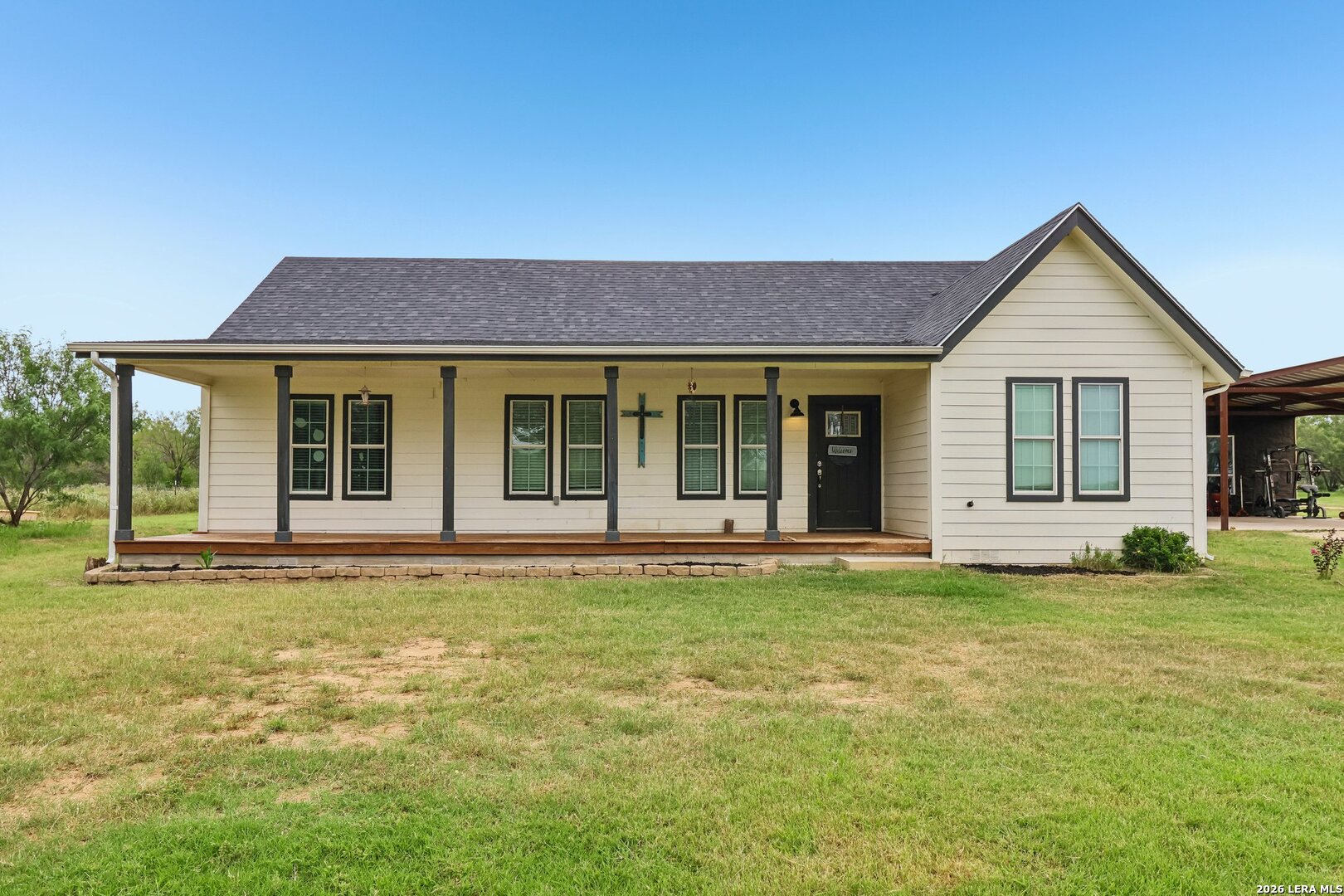 1213 County Road 1670, Moore, TX 78057 — photo 1