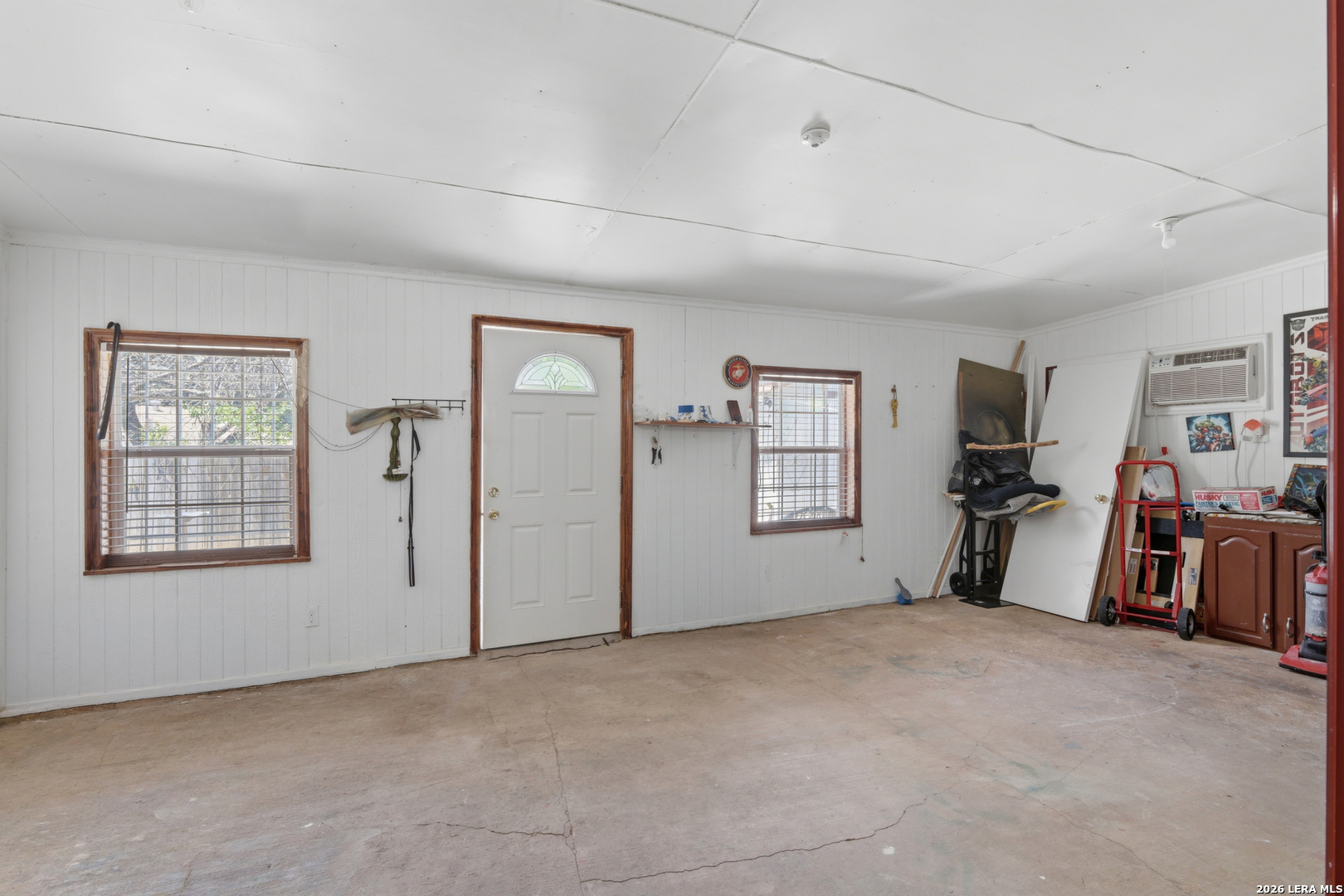 5815 Lake Wind St, ,  78222 — photo 1