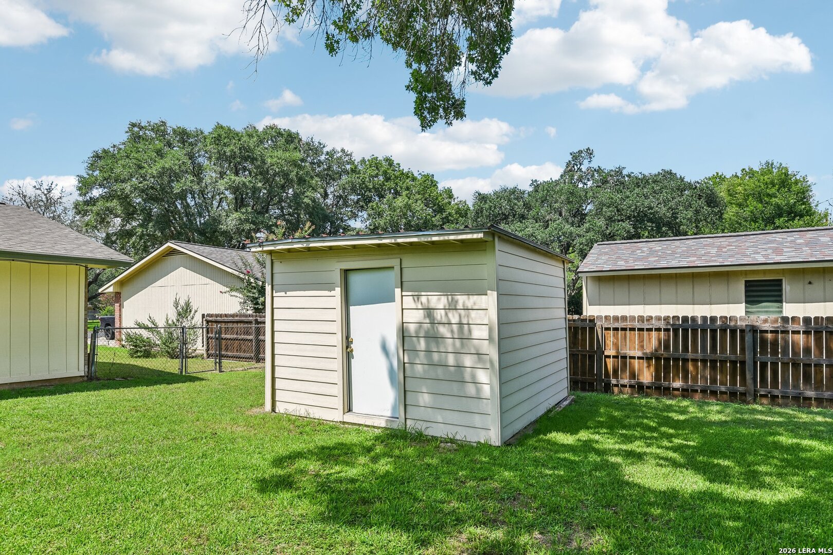 1641 DRIFTWOOD DR, ,  78155 — photo 1