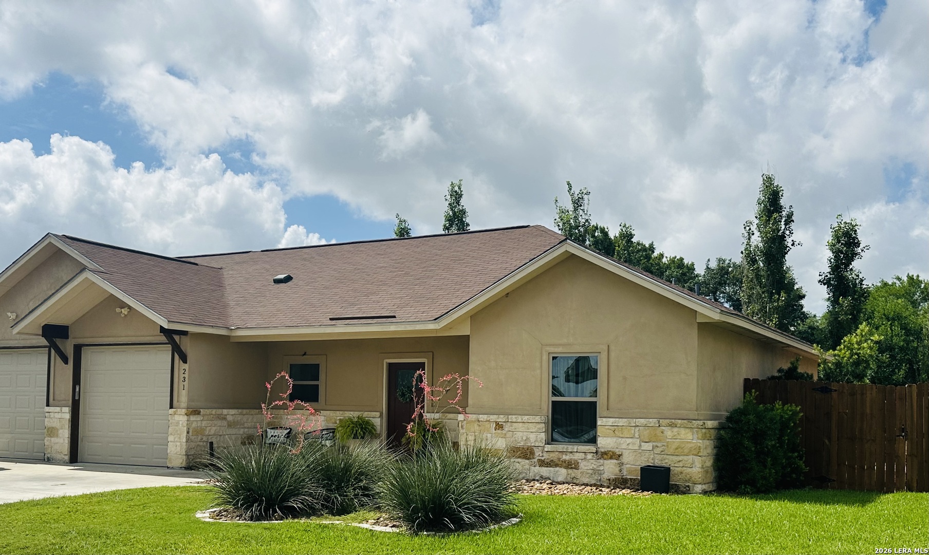 231 Navarro Xing, Seguin, TX 78155 — photo 1