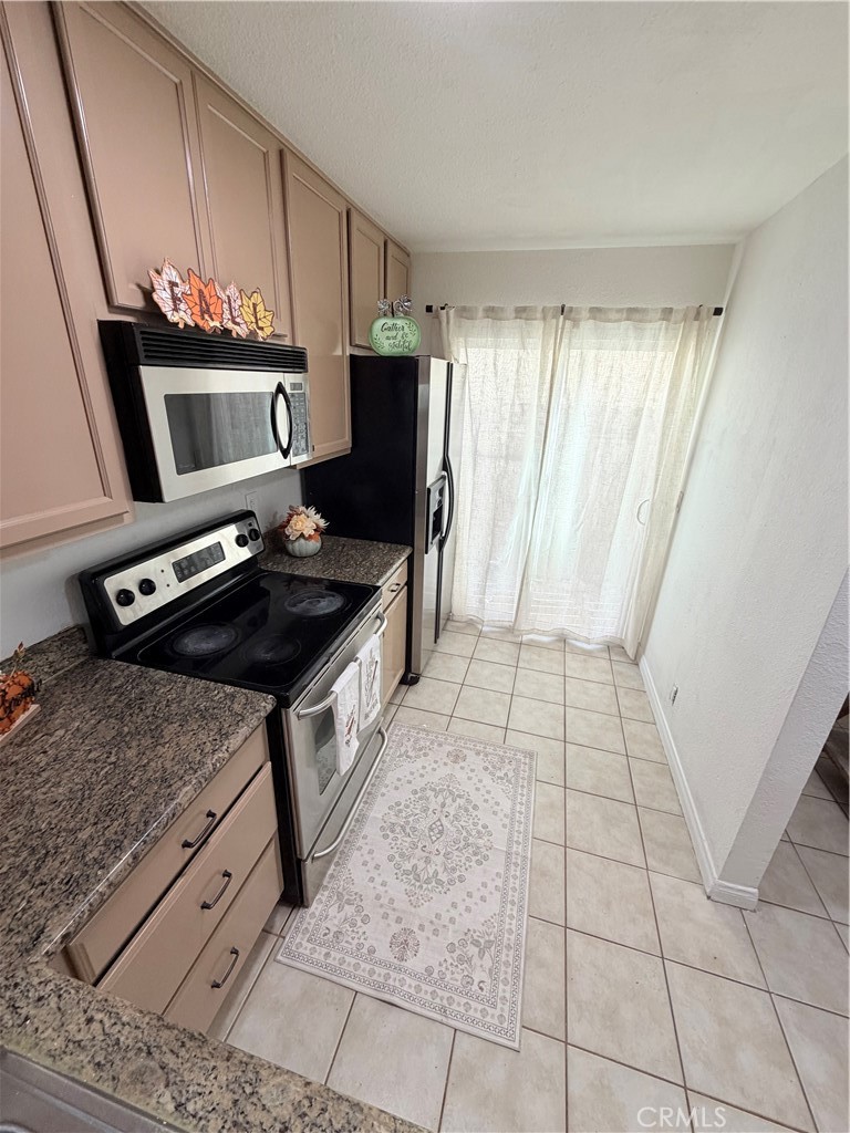9210 Kenwood Dr. H, Spring Valley, CA 91977 — photo 1