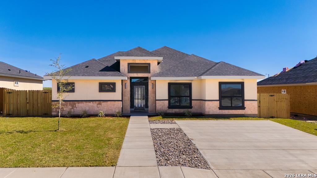 3227 Ethel Drive, Eagle Pass, TX 78852 — photo 1
