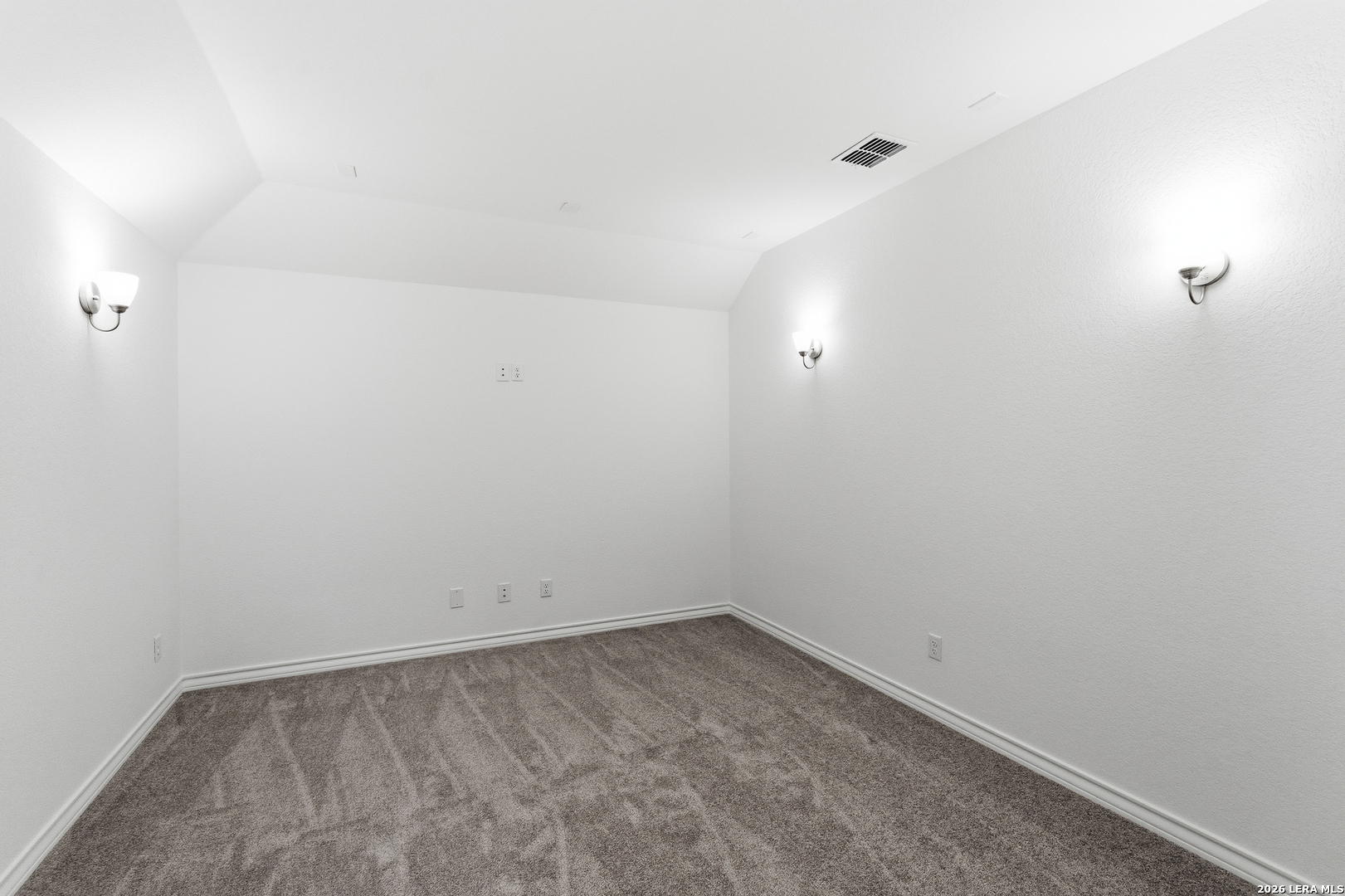 220 WILD CREEK RD, ,  78155 — photo 1