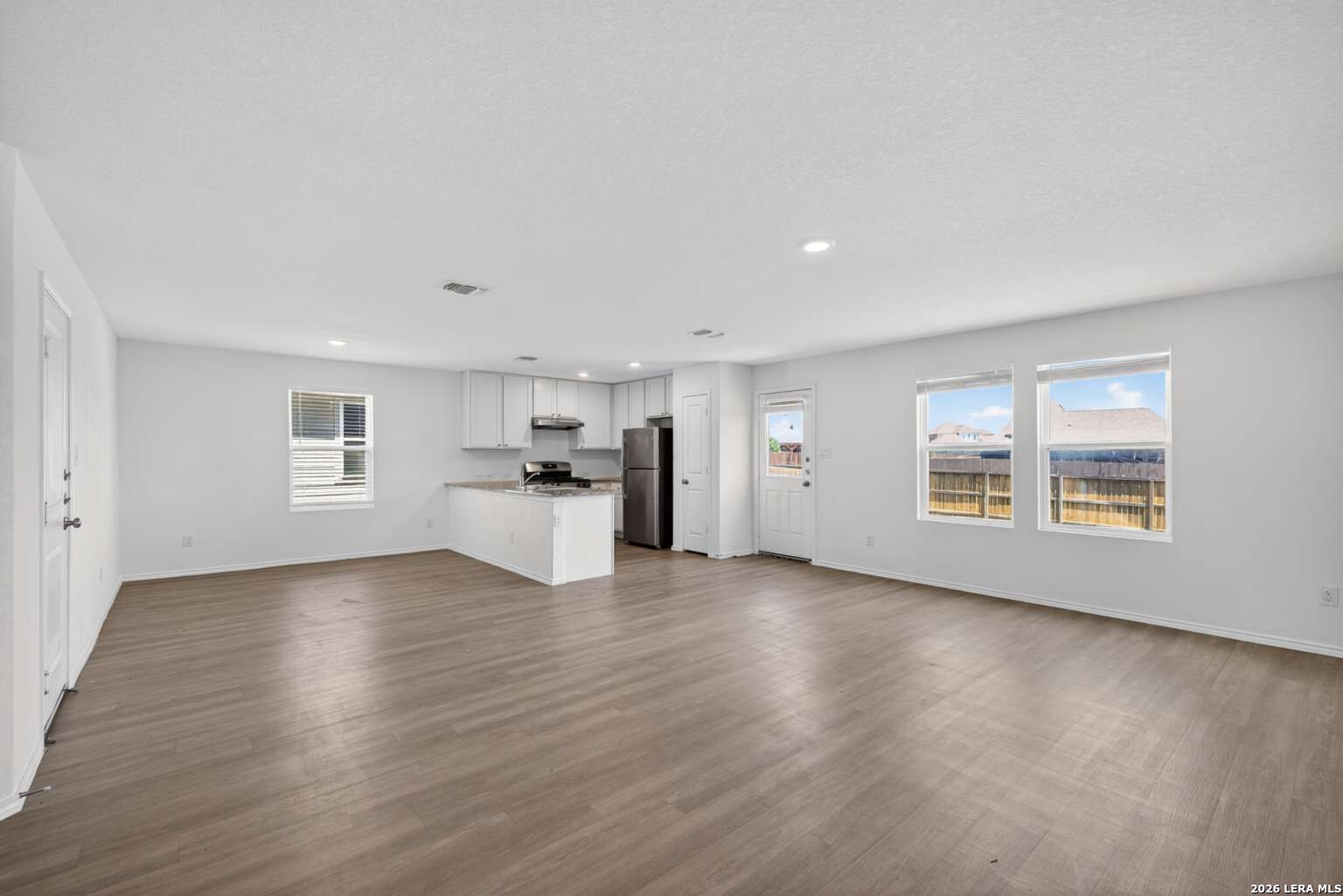 6630 WILLOW LNDG, ,  78109 — photo 1