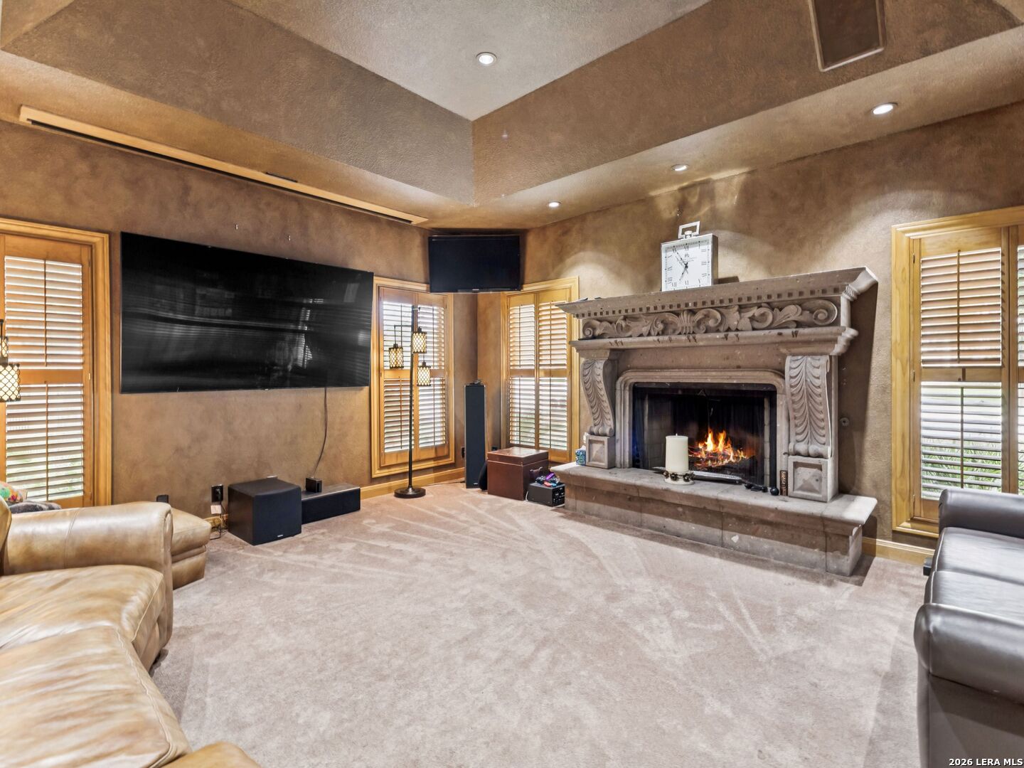 2 Galleria Drive, , 78257 — photo 1