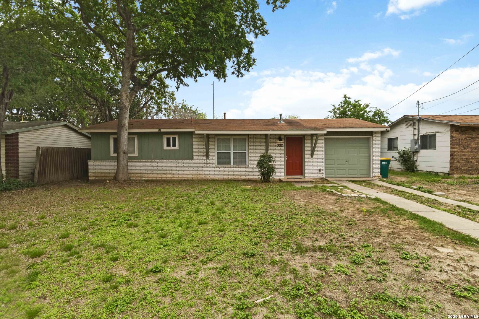322 W AVIATION BLVD, Universal City, TX 78148 — photo 1