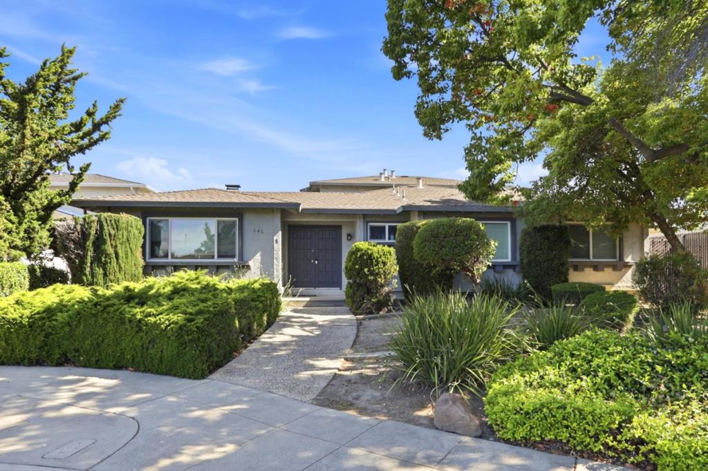 646 Bolton Court, San Jose, CA 95129 — photo 1