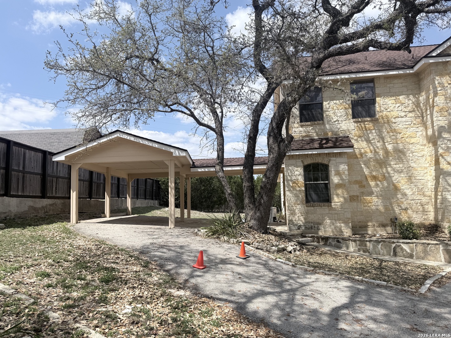 146 Creekview, Canyon Lake, TX 78133 — photo 1