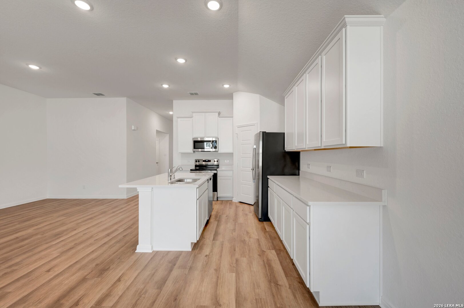 1036 Amber Lake, ,  78155 — photo 1