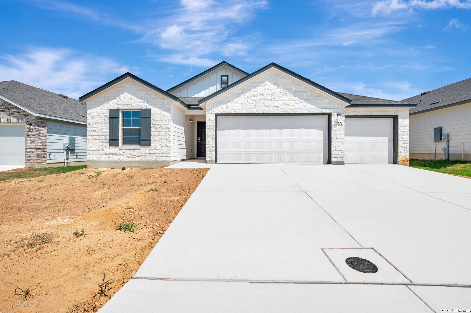1036 Amber Lake, Seguin, TX 78155 — photo 1