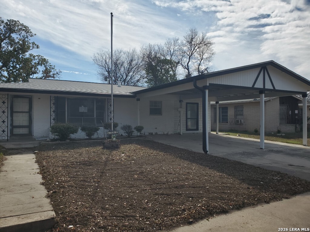 1742 Kendalia Ave, San Antonio, TX 78224 — photo 1
