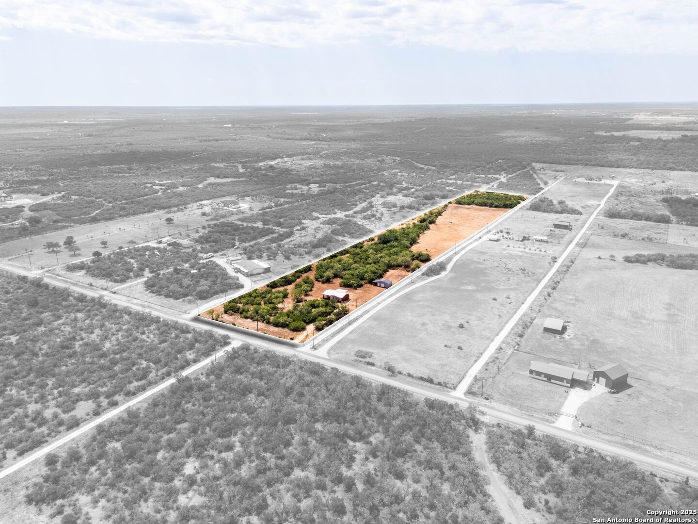 1979 County Road 651, Devine, TX 78016 — photo 1