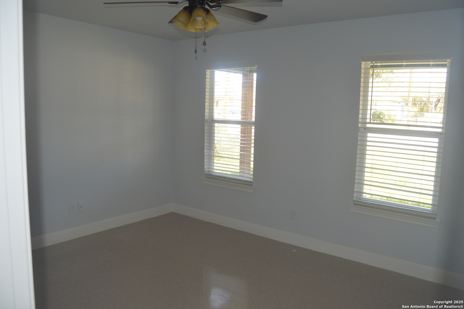 14848 Lytle Somerset, , 78052 — photo 1