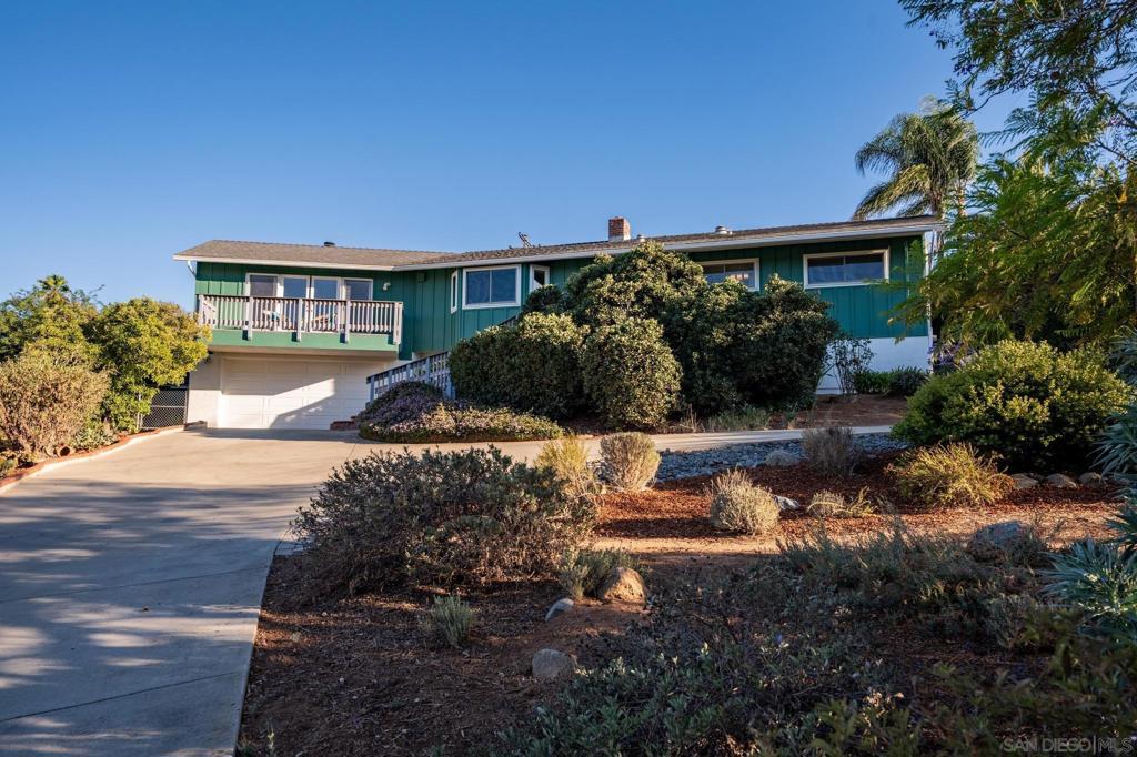 717 Idaho Ave, Escondido, CA 92025 — photo 1