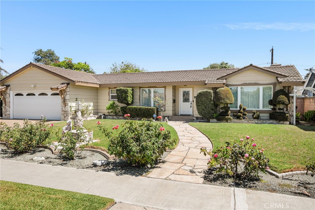 2070 S Eileen Drive, Anaheim, CA 92802 — photo 1