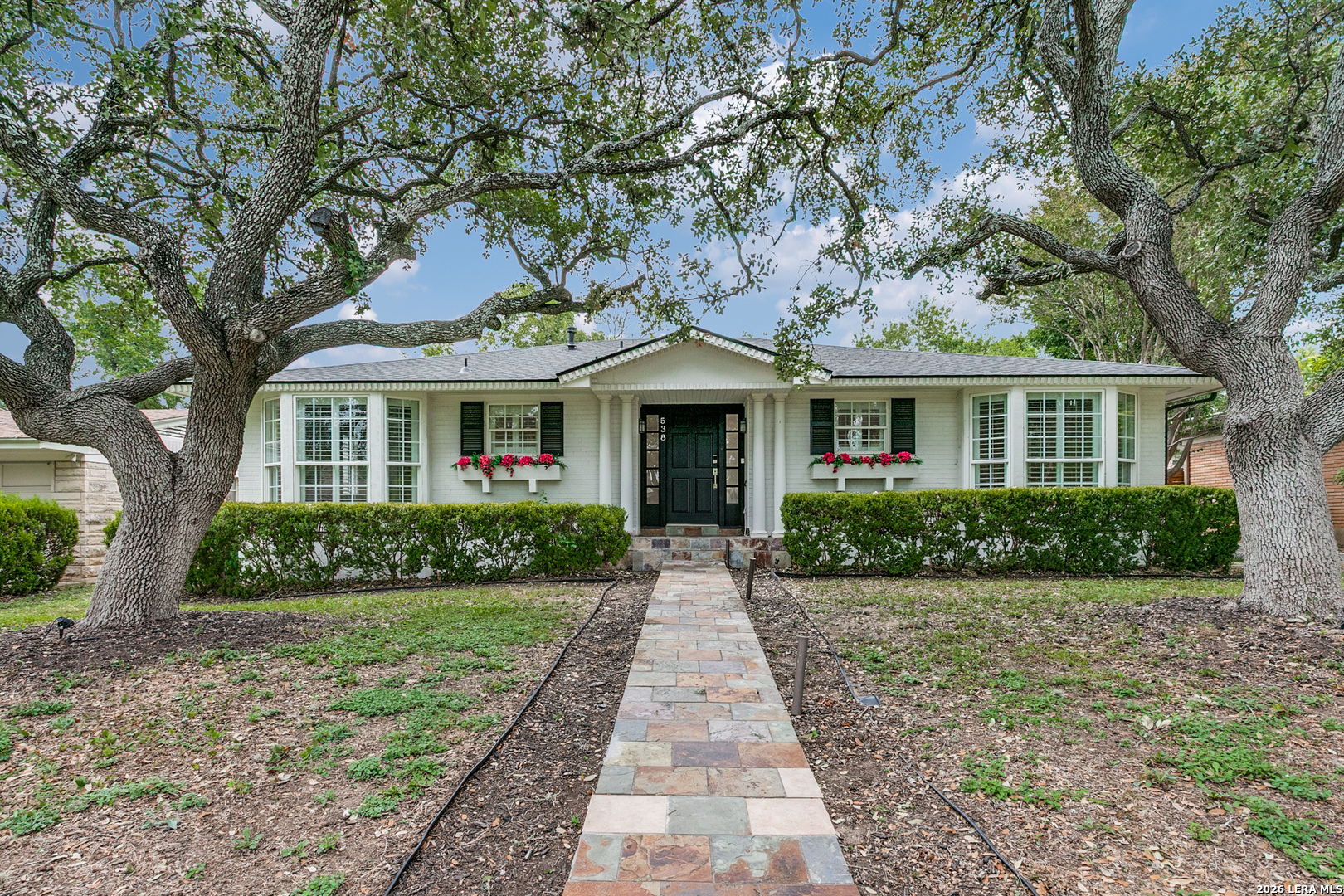 538 OAKLEAF DR, San Antonio, TX 78209 — photo 1