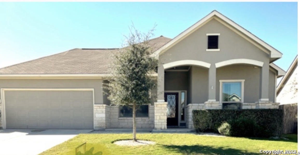 833 STRATUS PATH, , 78130 — photo 1