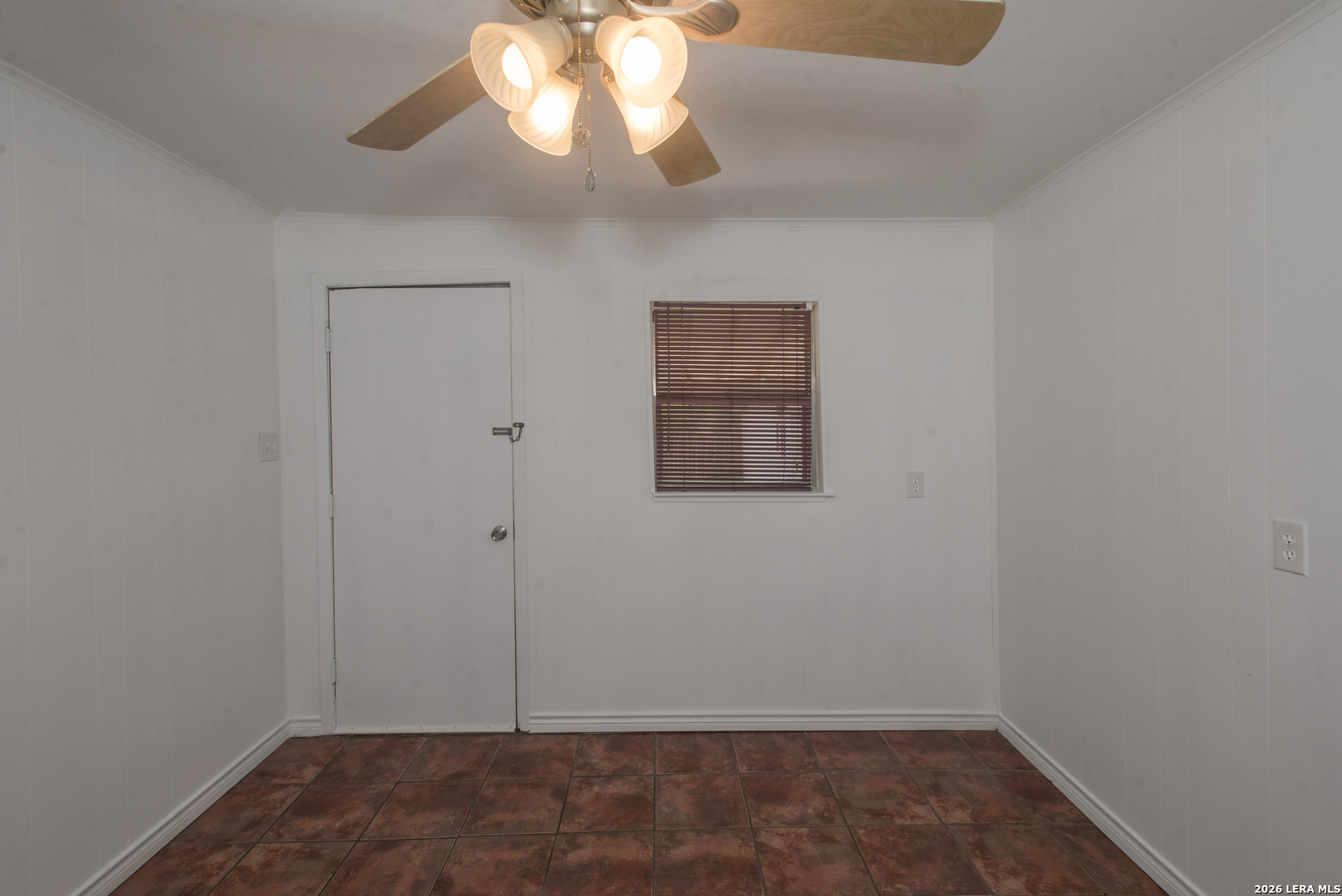 4142 COMMERCIAL AVE, ,  78221 — photo 1
