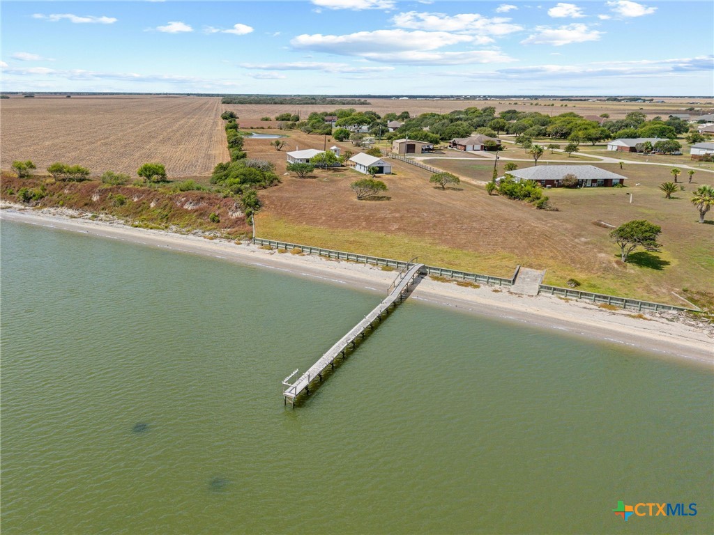 96 E Meadowlark Drive, Port Lavaca, TX 77979 — photo 1