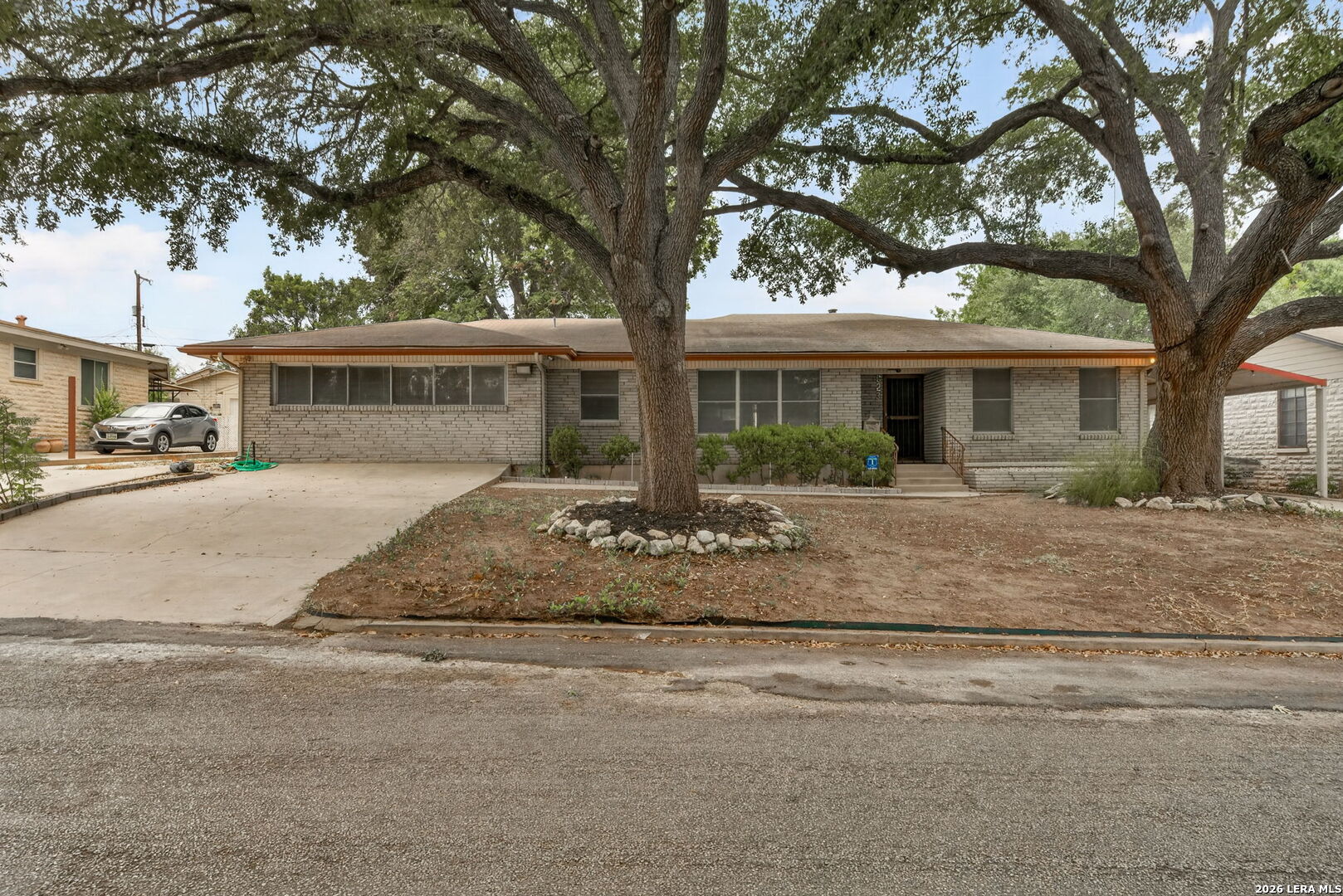 623 Channing Ave, San Antonio, TX 78210 — photo 1
