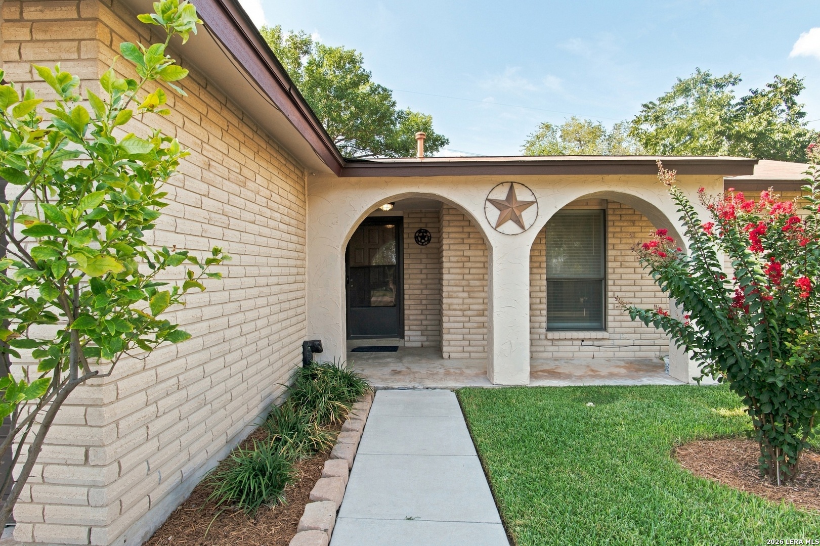 3827 BRIAR HOLLOW ST, ,  78247 — photo 1