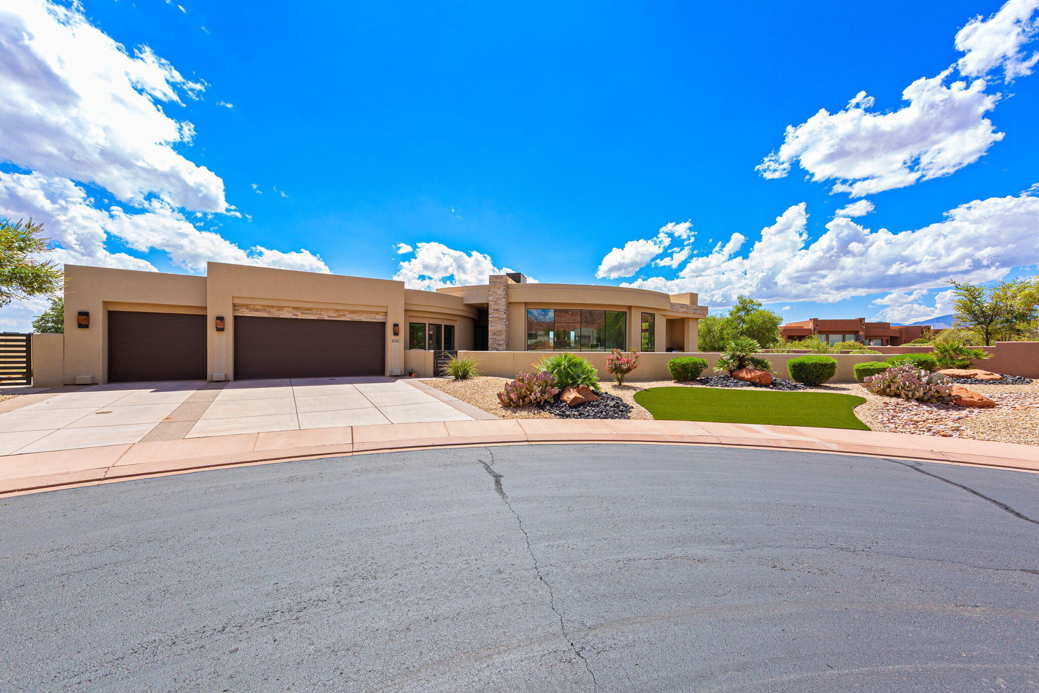 616 E Flint Rock CIR, Ivins, UT 84738