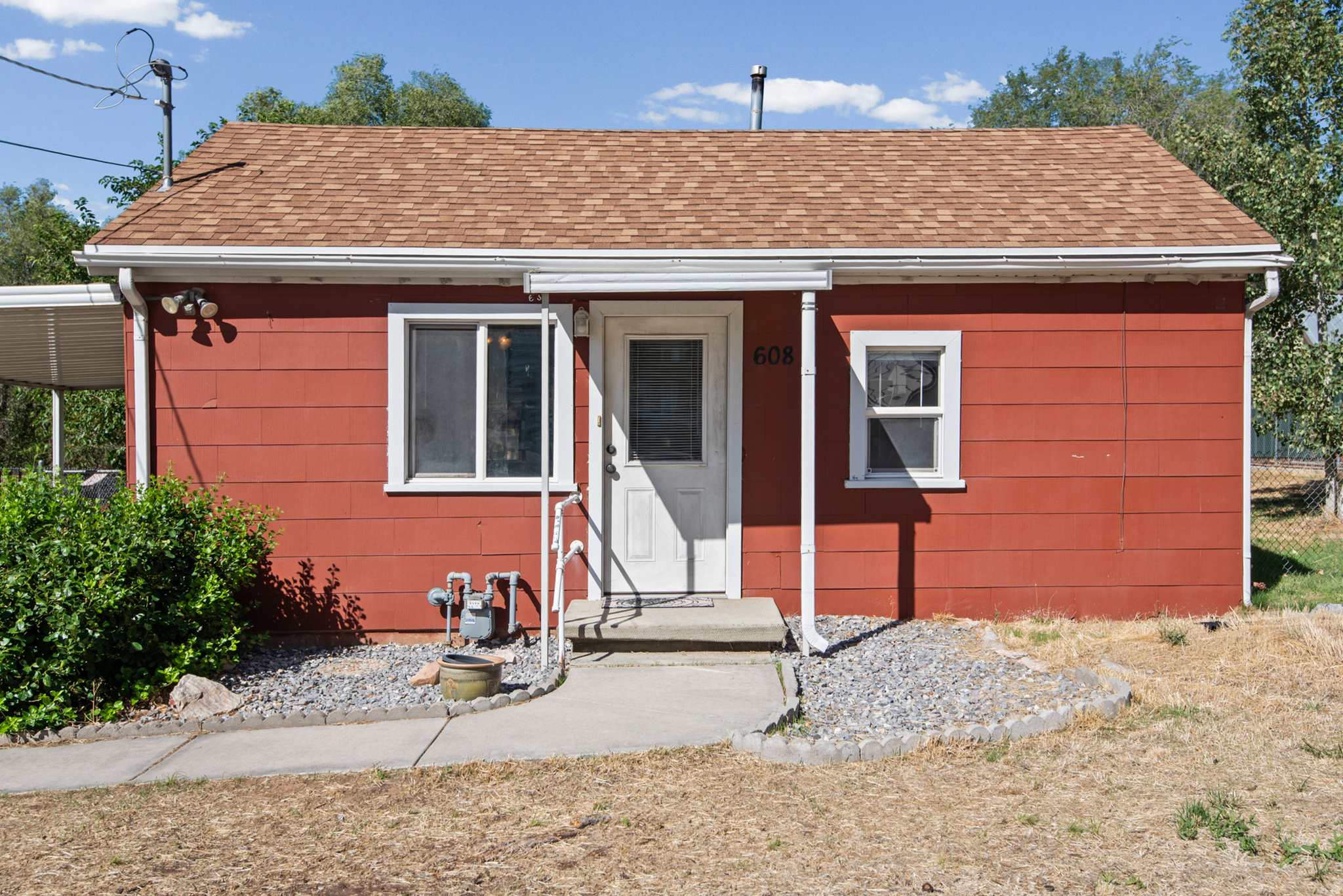 608 S 1000 E, Clearfield, UT 84015 — photo 1