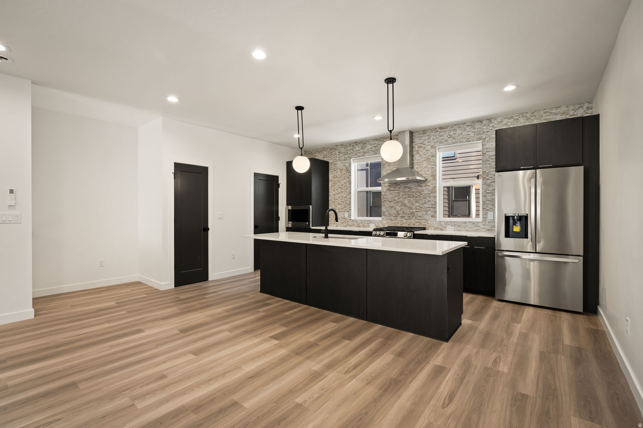 598 E SAVVY CV #42, Salt Lake City, UT 84107 — photo 1