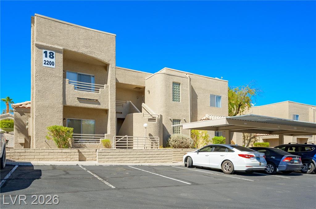 2200  Highpointe Drive