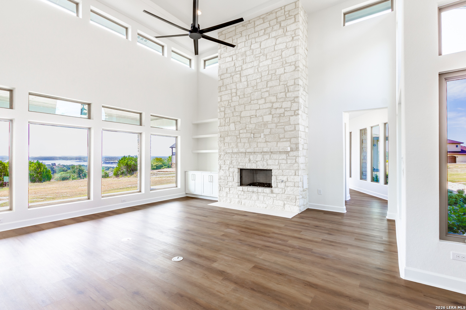 359 MUSE DR, ,  78070 — photo 1