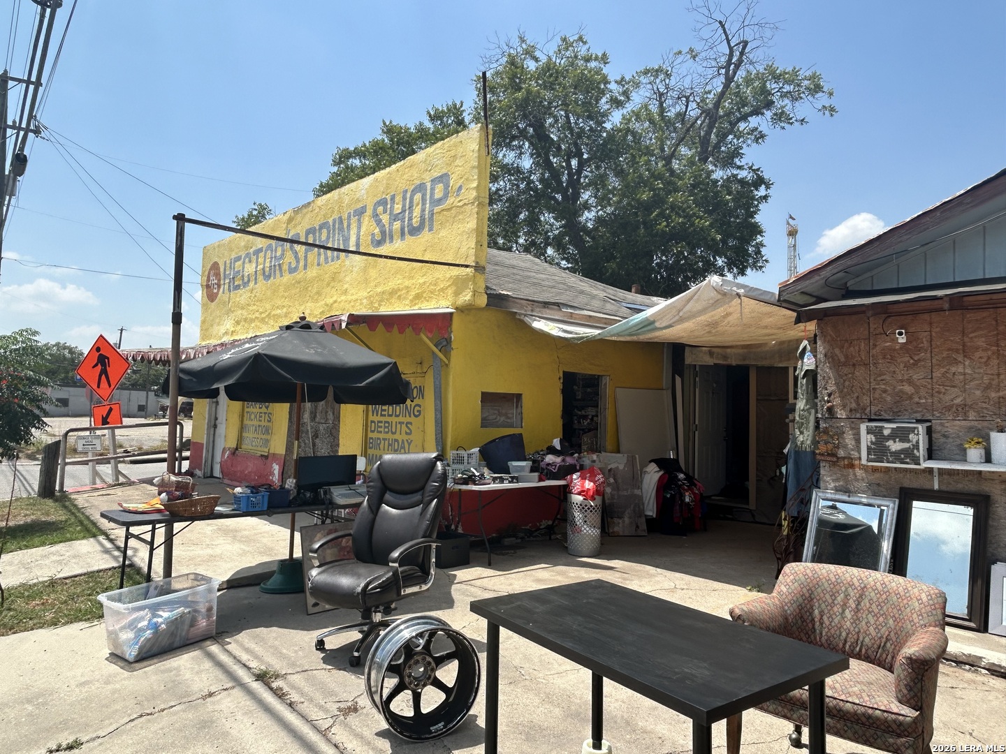 1433 Somerset Rd, San Antonio, TX 78211 — photo 1