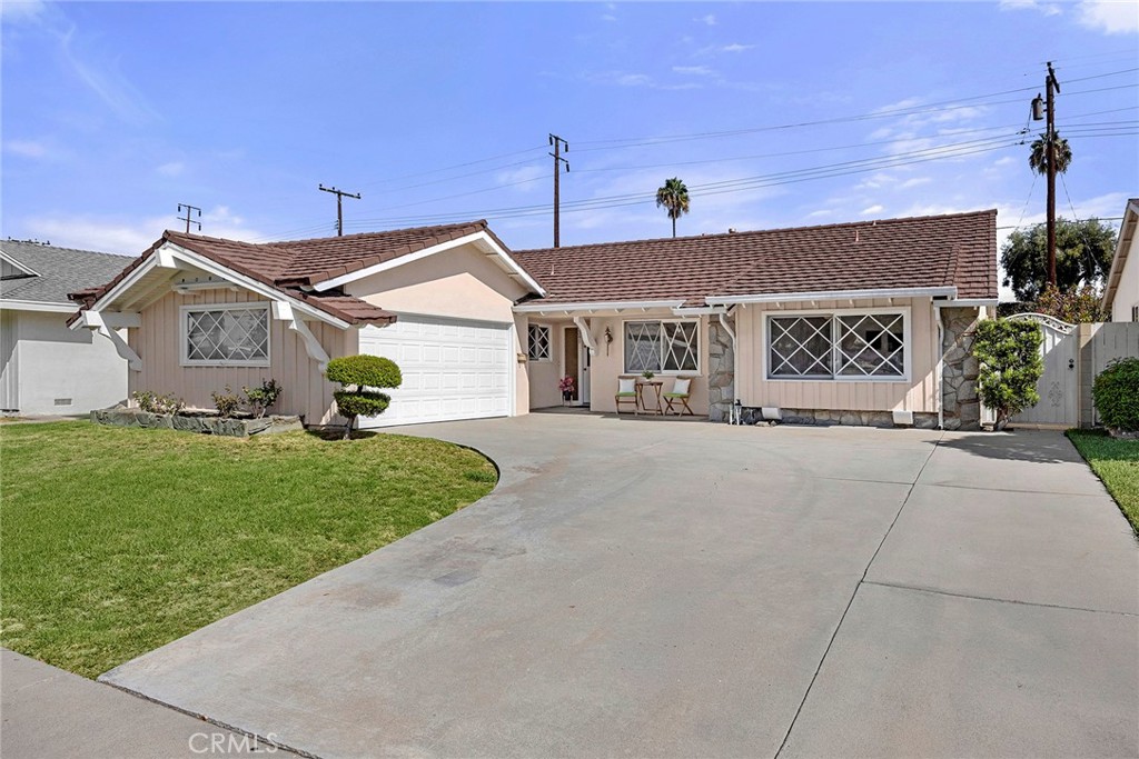 341 E Parkwood Ave, La Habra, CA 90631 — photo 1