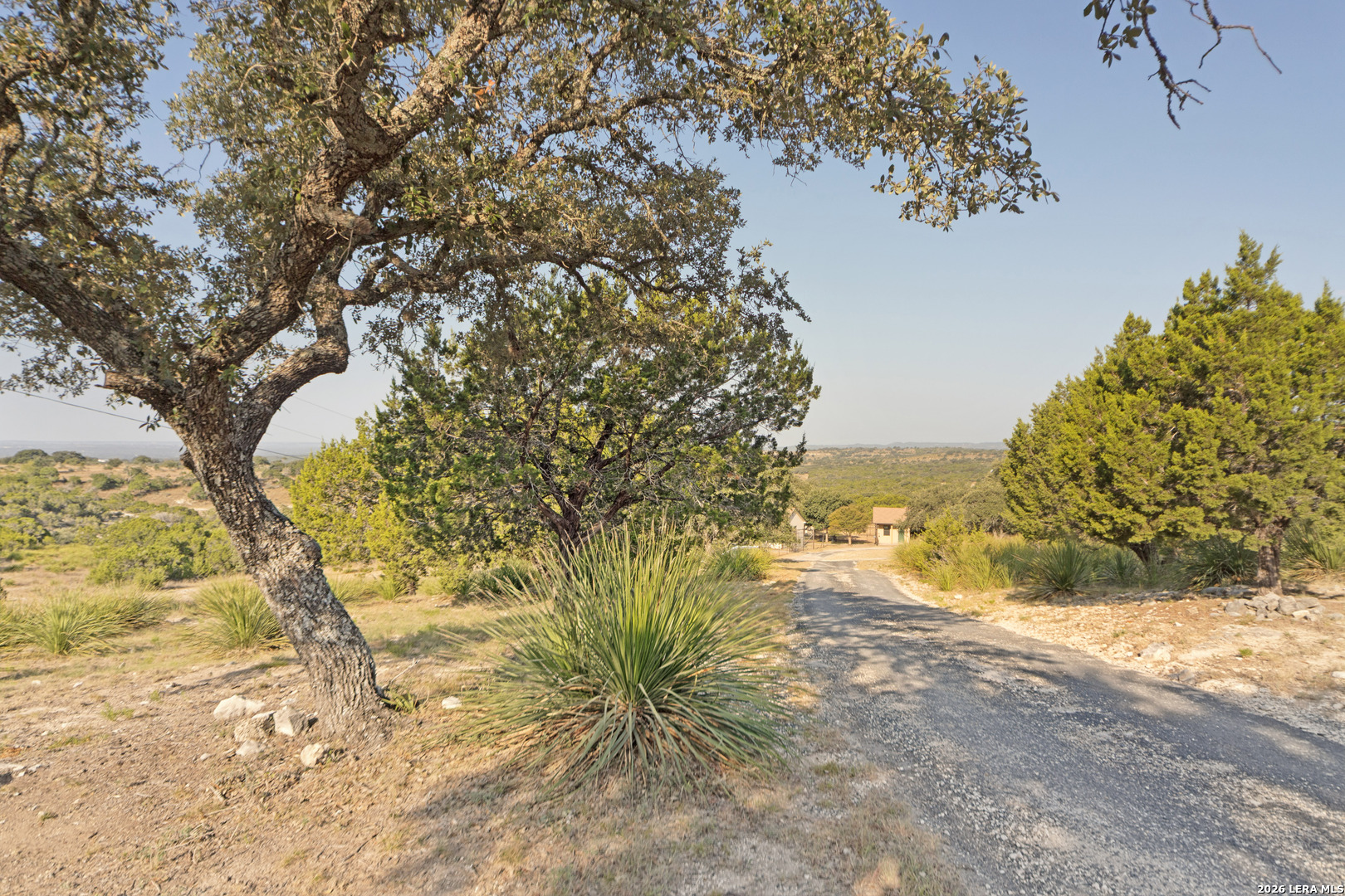 186 SEVEN SISTERS DR, Boerne, TX 78006 — photo 1
