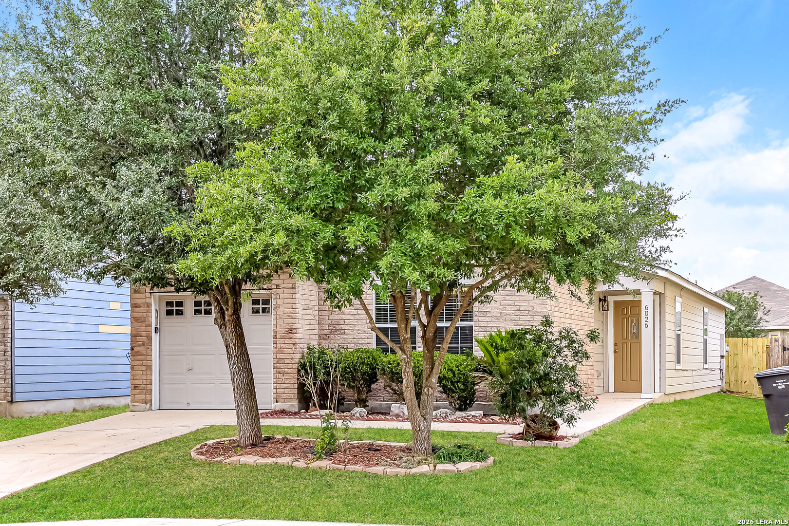 6026 PLUMBAGO PL, San Antonio, TX 78218 — photo 1