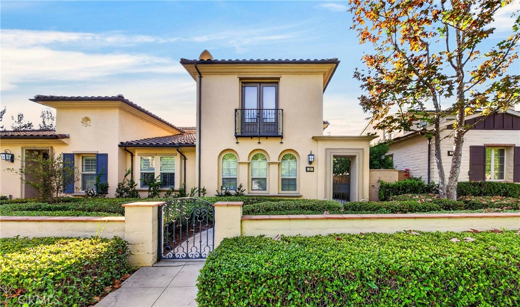 39 Arrowhead, Irvine, CA 92618 — photo 1