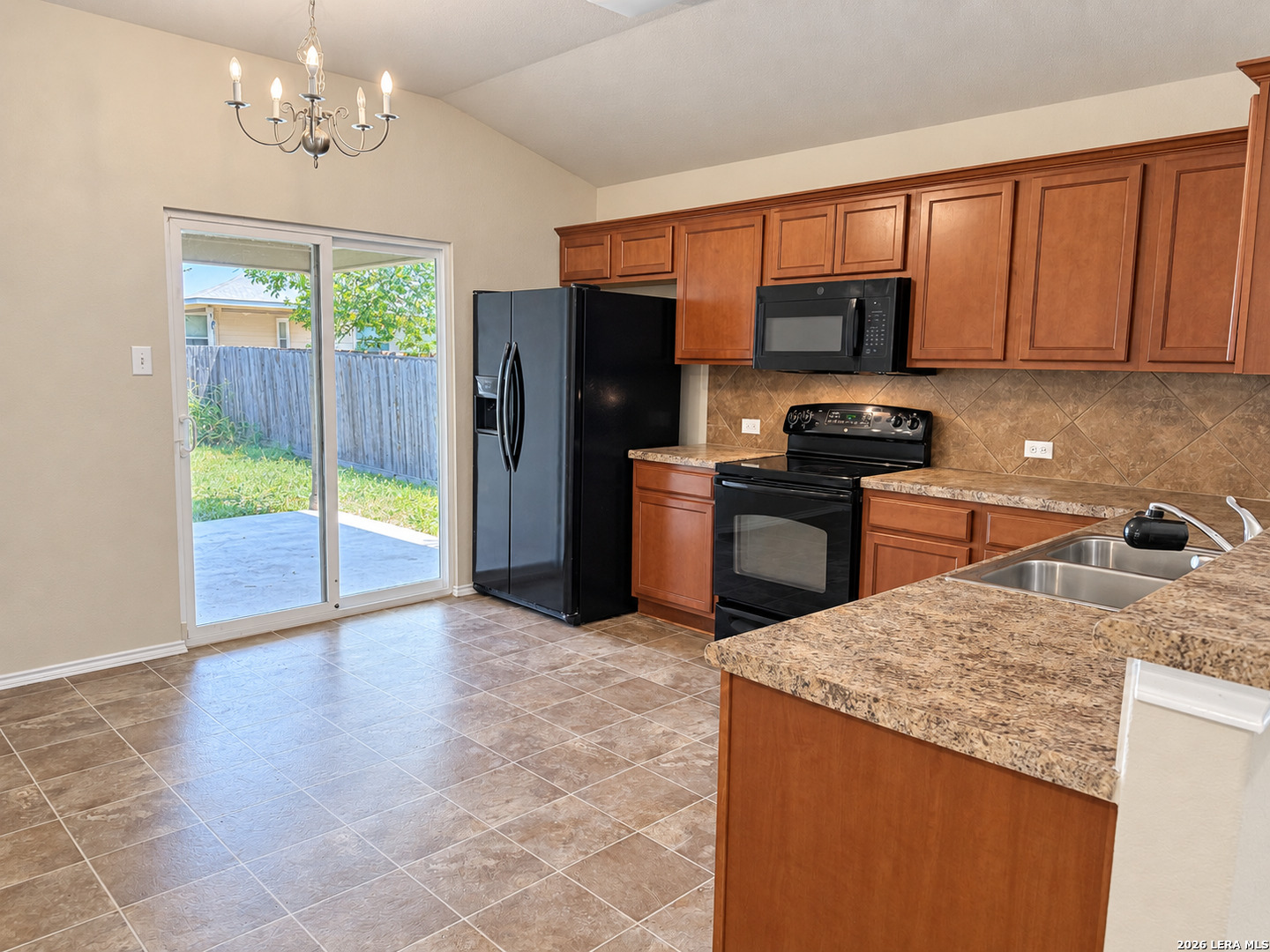 2131 ECHO HILLS DR, ,  78130 — photo 1