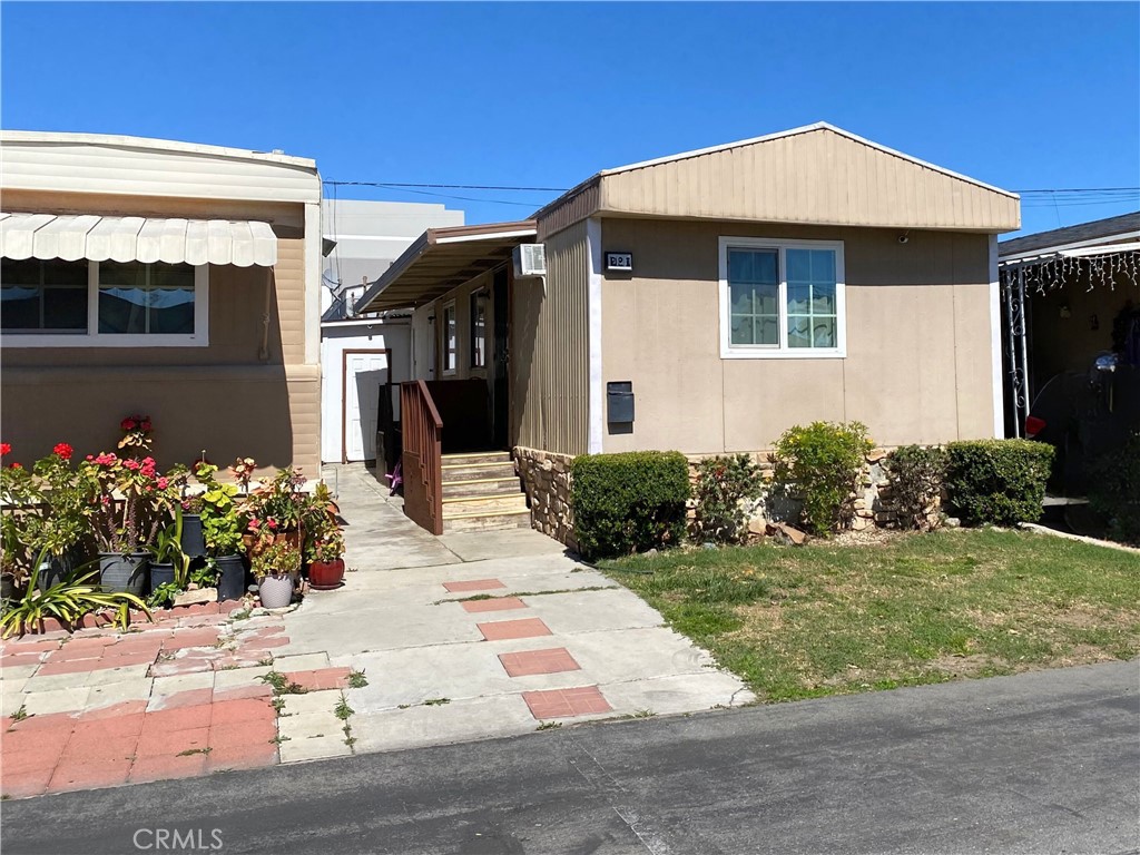 850 W Mission Blvd Spc. B21