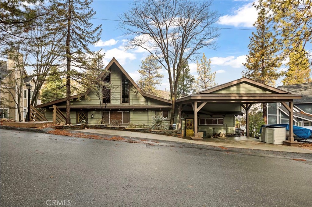 904 Sandalwood, Lake Arrowhead, CA 92352 — photo 1