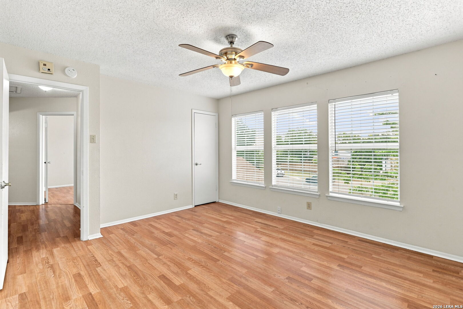 6803 Columbia Ridge Dr, ,  78109 — photo 1