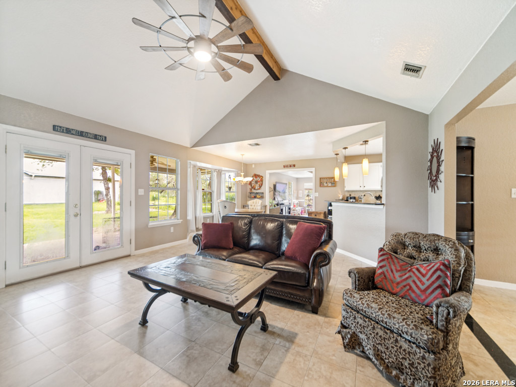 335 SPUR RDG, ,  78264 — photo 1