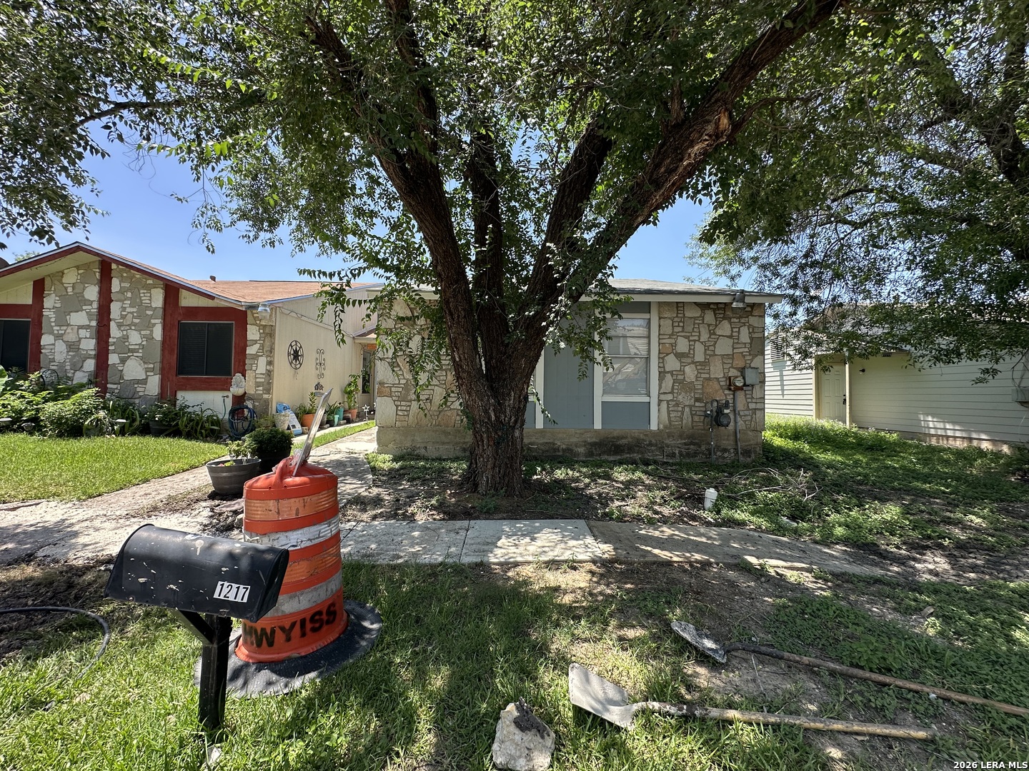 1217 Klondike, San Antonio, TX 78245 — photo 1