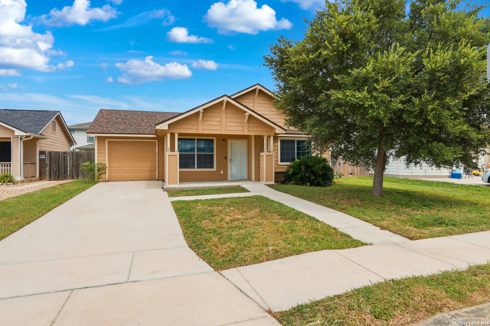 11414 GAYLORD DR, San Antonio, TX 78224 — photo 1