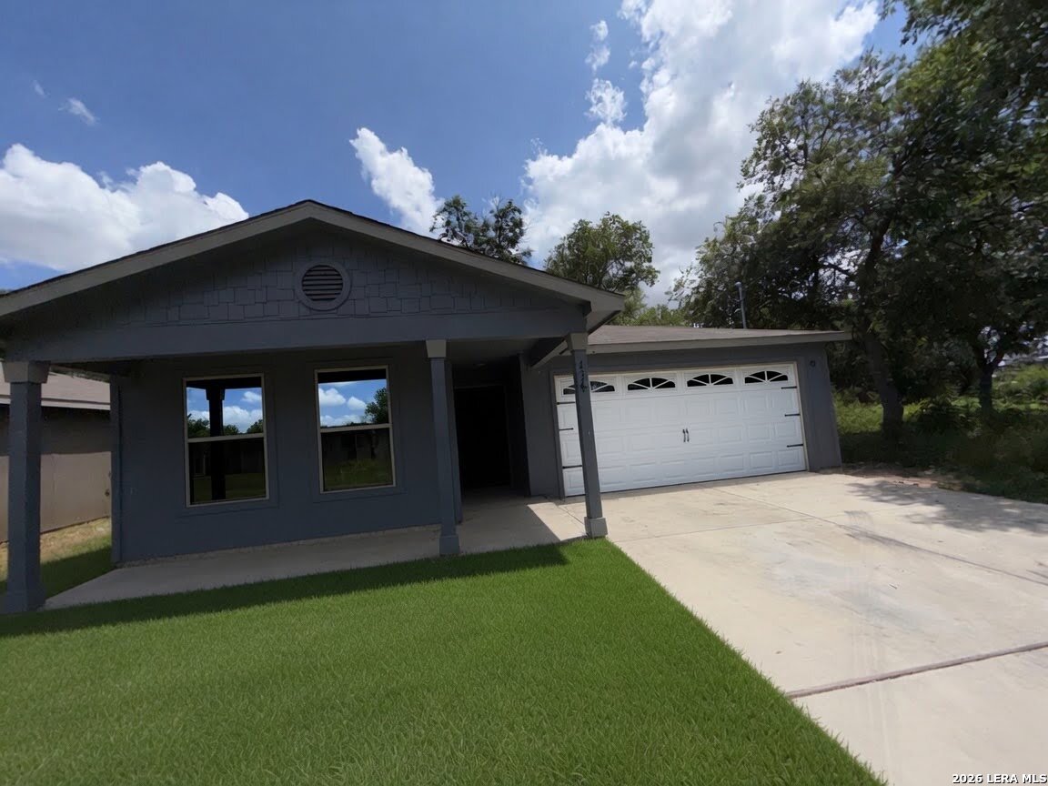 434 Corliss, San Antonio, TX 78220 — photo 1