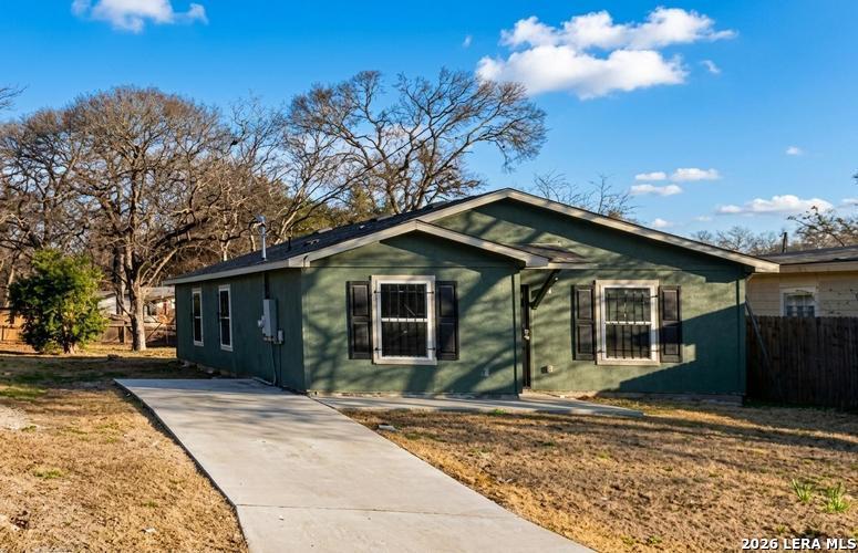 3355 MARTIN LUTHER KING DR, San Antonio, TX 78220 — photo 1
