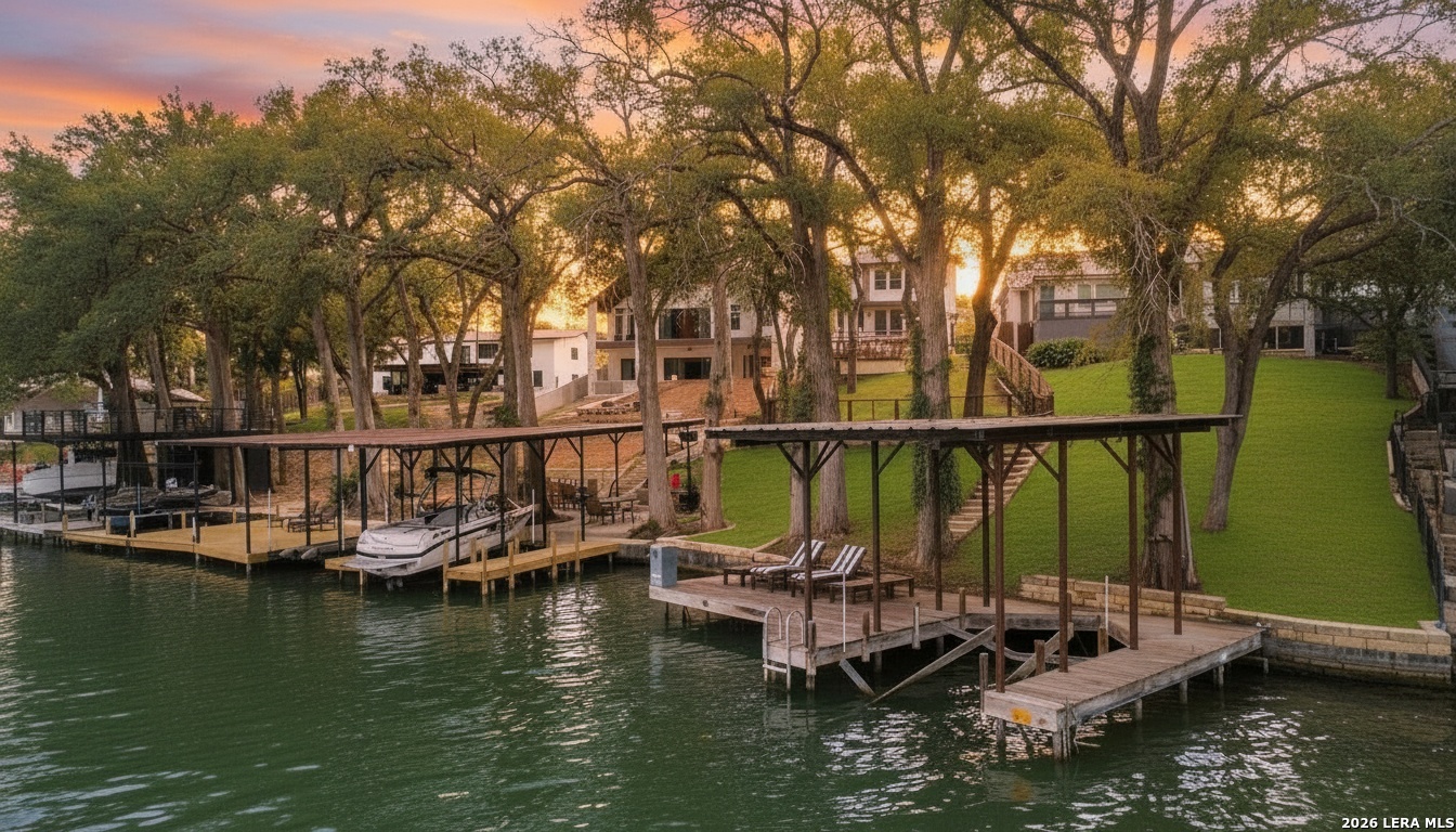630 THREE OAKS RD, Seguin, TX 78155 — photo 1