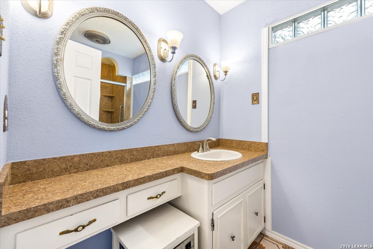 1722 TIMBER OAK ST, , 78232 — photo 1
